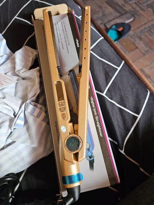 Prancha Titanium Nova 450° - Foto 2