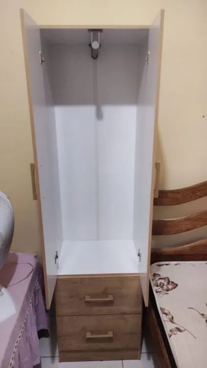 Guarda roupa pequeno 2 gavetas - Foto 2