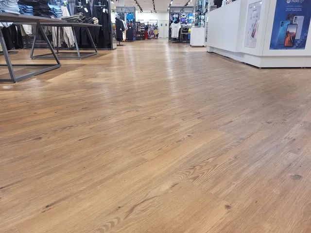 Piso Vinílico Ambienta Rústico Canela 18,4x95cm 3mm Cola Tarkett