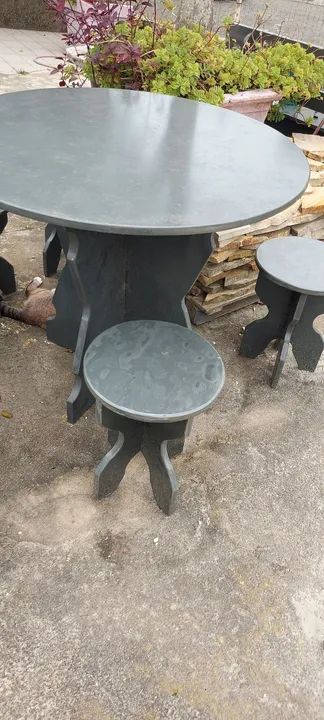 Mesa redonda em Ardósia - 4 lugares64308479736321120