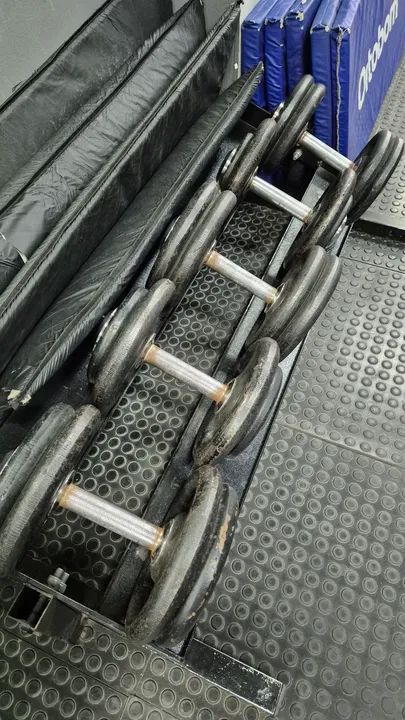 APARELHOS PARA ACADEMIA OU ESTÚDIO  - Foto 2