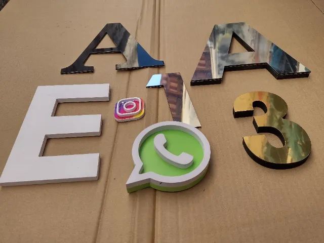 Fachada , letra caixa acm pvc expandido tercerização de corte