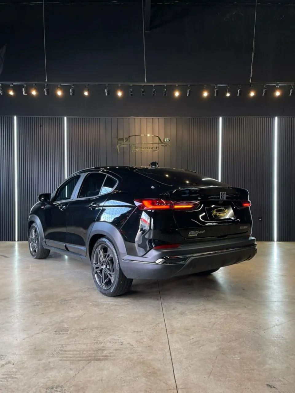 Fiat Fastback Limited Ed.1.3 270 T.flex Aut. 2023 - Foto 4