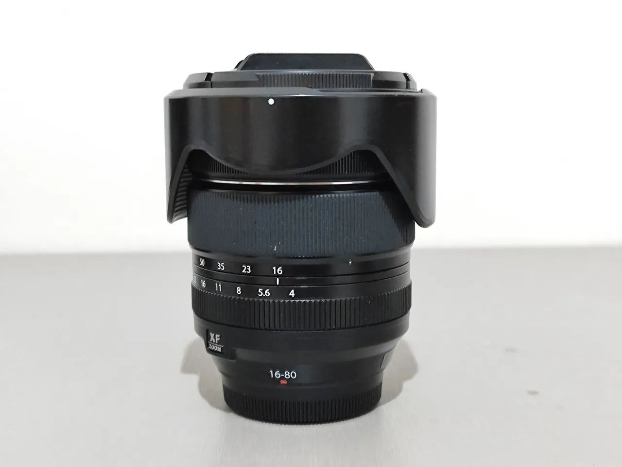 Lente Fujifilm XF 16-80mm f/4 R OIS WR - Foto 4