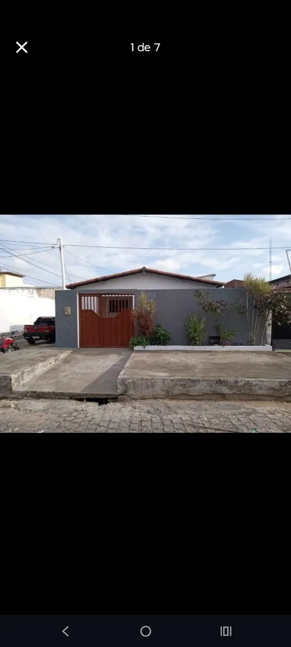 Alugo casa no Vale Dourado