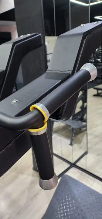 V squat importado - Foto 2