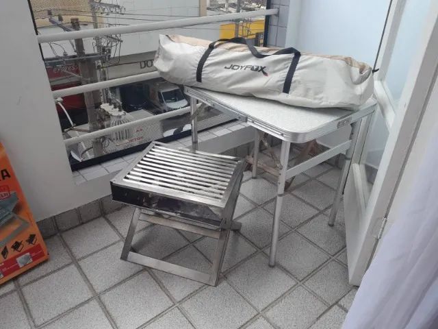 Kit Camping; Barraca, mesa e churrasqueira