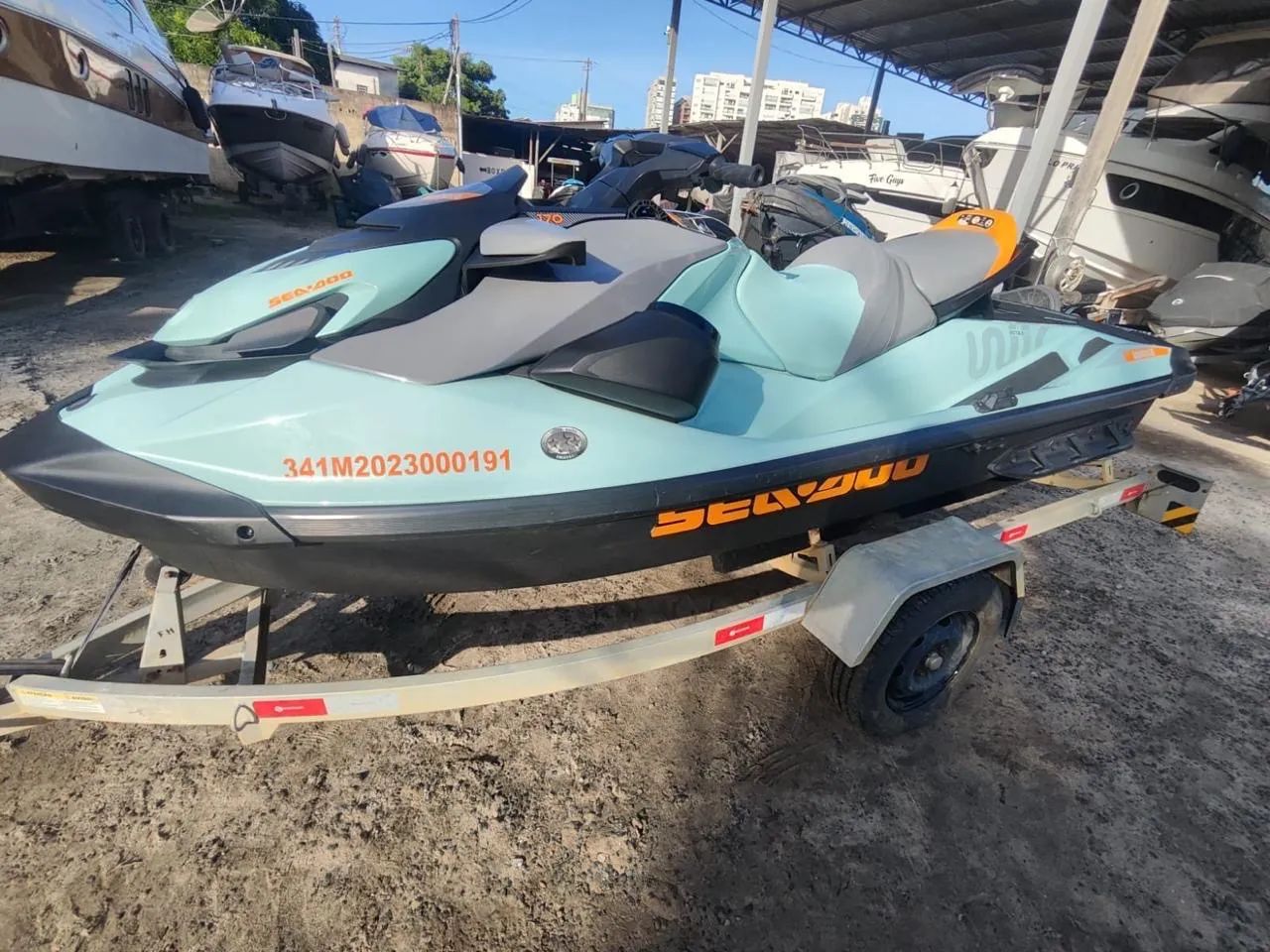 Jet ski 2023 170 com som o mais novo 