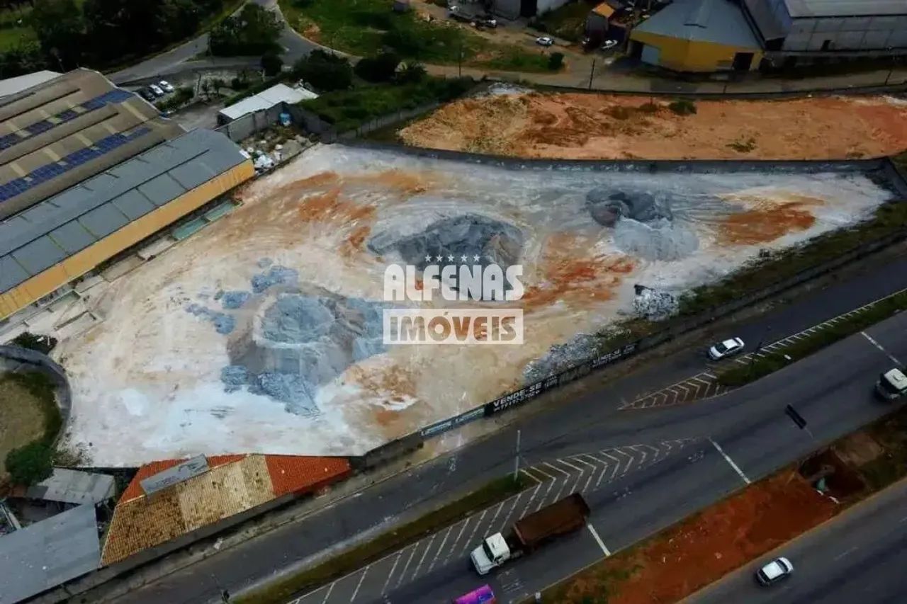 Área à venda no Bairro TROPICAL - Foto 2