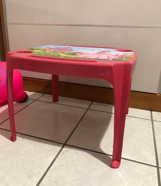 Mesa e Cadeira Infantil Princesa - Foto 4
