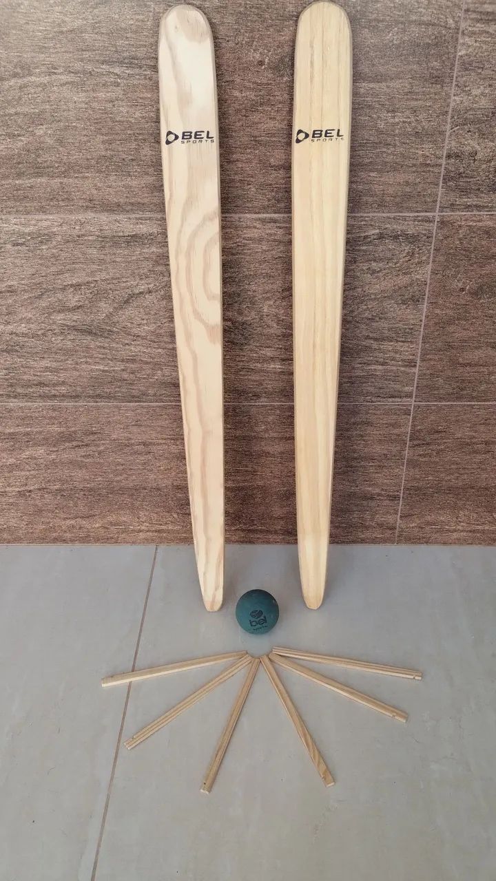 Jogo de taco de madeira e bola (Betis), novo - Foto 3