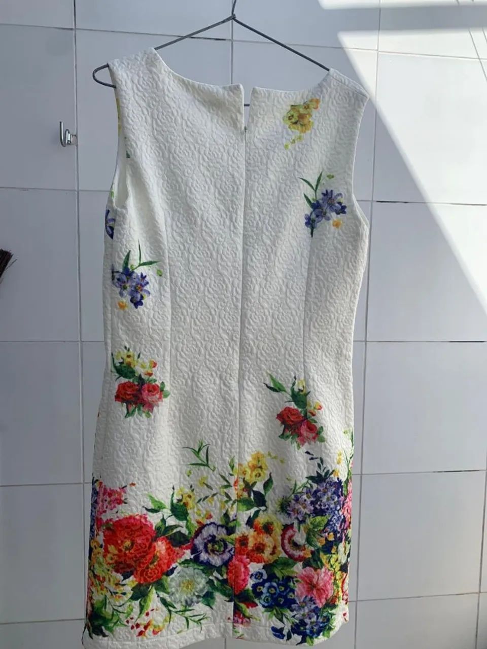 Vestido tubinho,R$ 50,00  - Foto 4