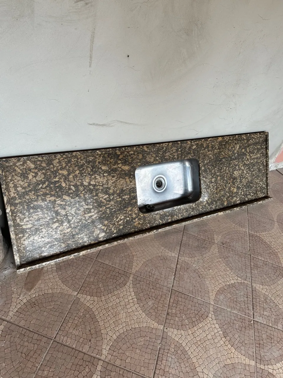 Pia granito 2m X 56cm