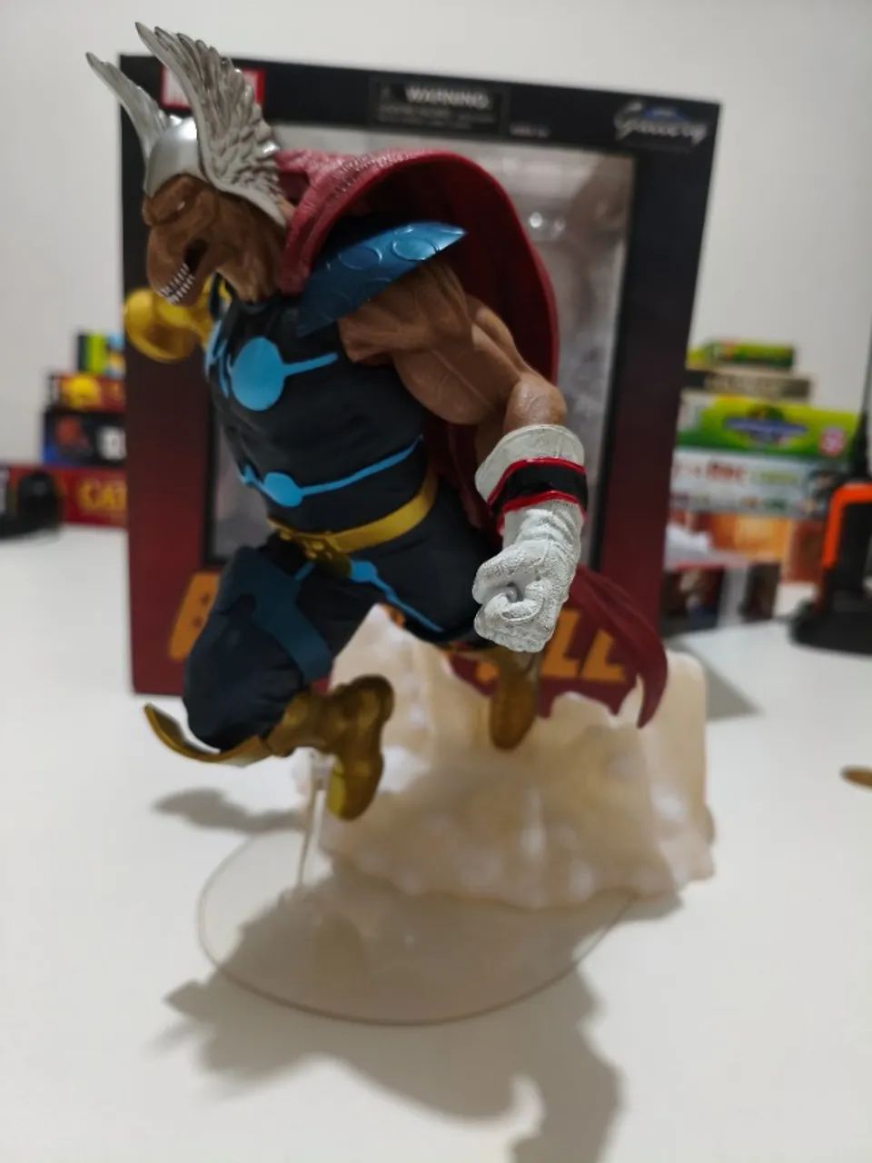 Estátua Marvel Gallery - Beta Ray Bill (com caixa original) - Foto 4