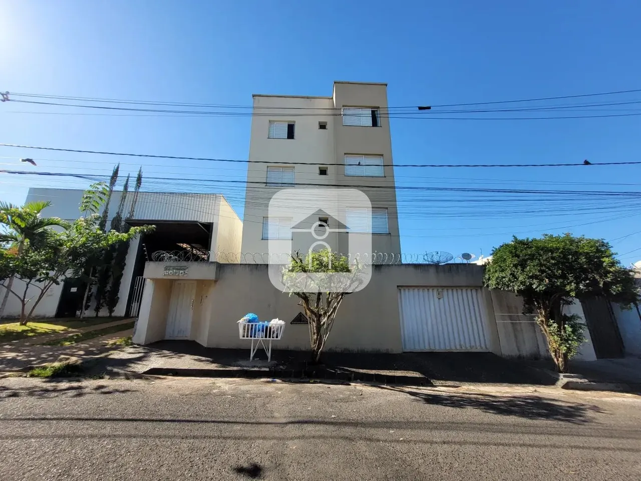 apartamento para Locação no bairro Santa Mônica