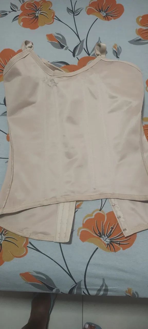 Corset modelador com bojo Tam G - Foto 4