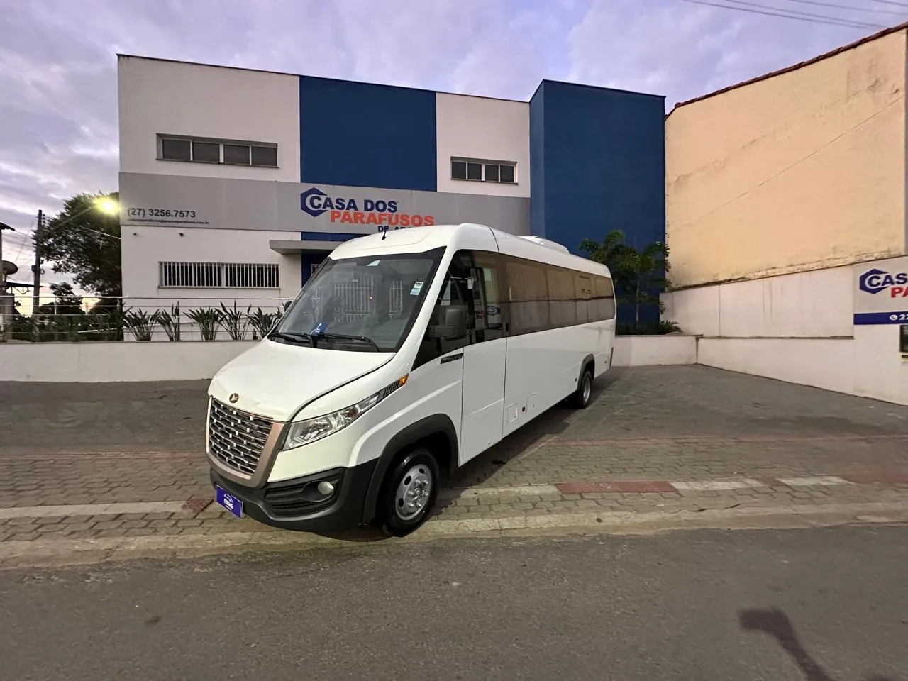 Micro ônibus Volare Cinco Executivo 2020
