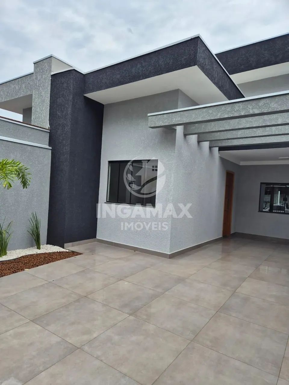 CASA NOVA Á VENDA COM 3 QUARTOS SENDO 1 SUÍTE - CONJUNTO REQUIÃO I