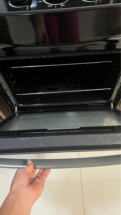 Fogão 4 Bocas Continental Preto Mesa de Vidro FC4GP - NOVÍSSIMO - Foto 5