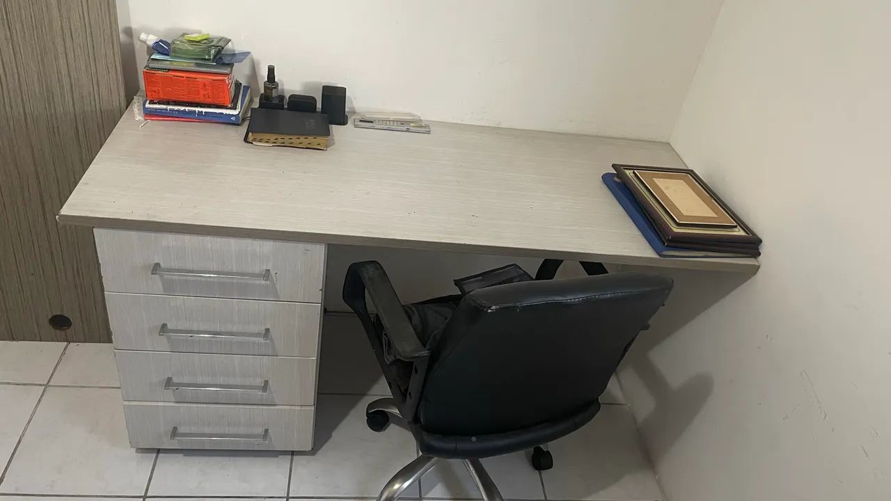 Biro c/ gaveta e Cadeira 64842834261378121