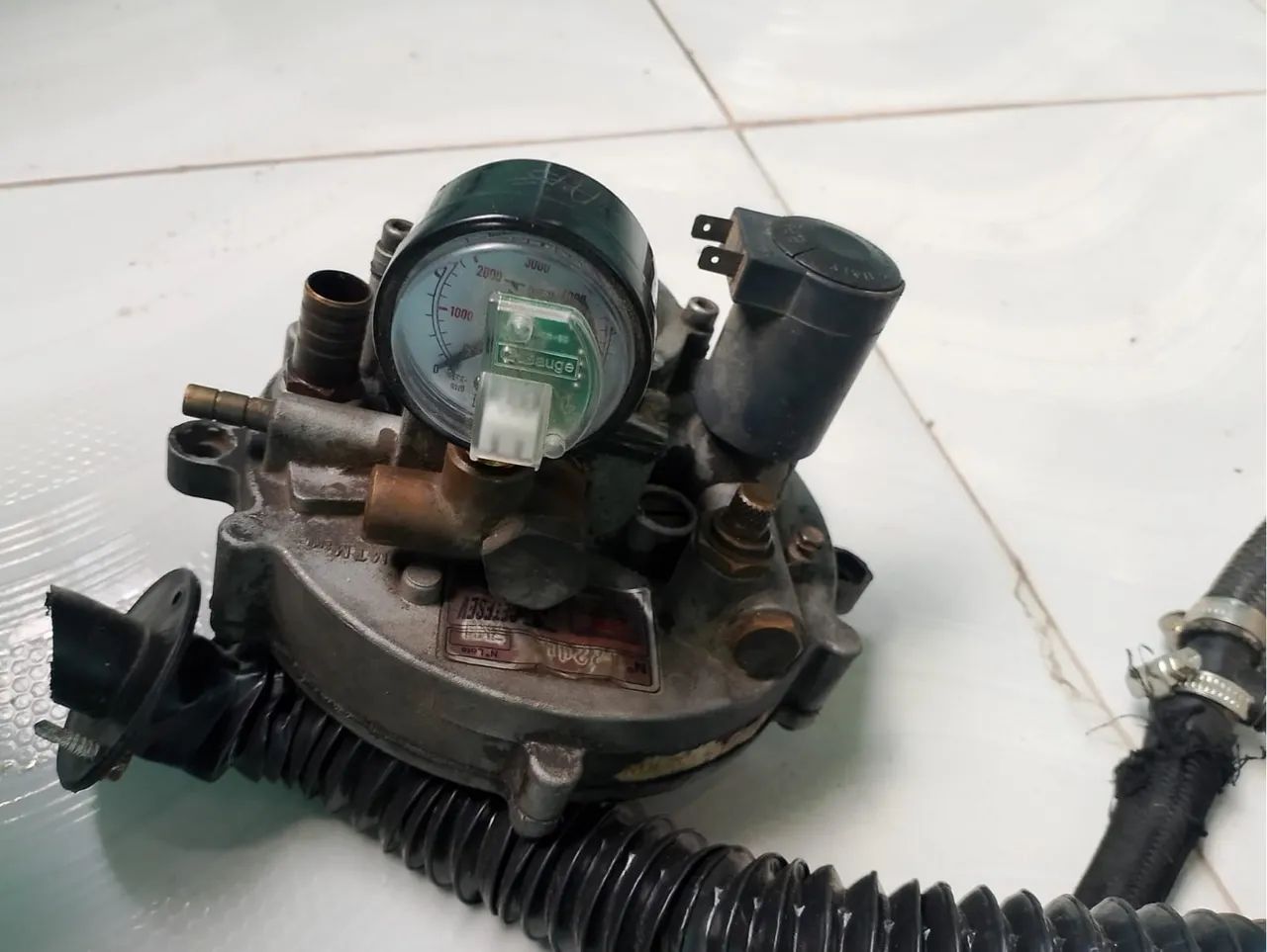 Válvula e Tubulações - Peças Automotivas - Foto 2