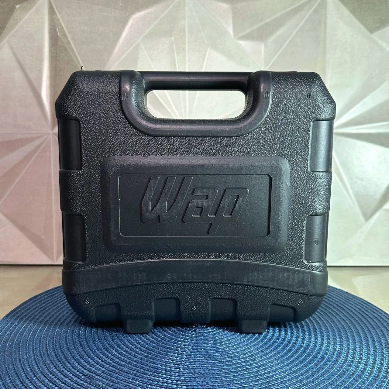 Parafusadeira e Furadeira WAP à Bateria - Foto 3