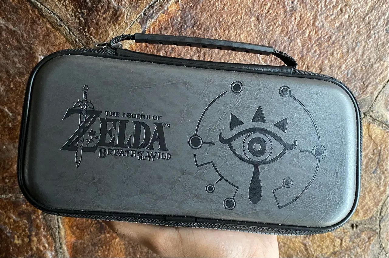 Case Nintendo Switch - Oficial Nintendo 