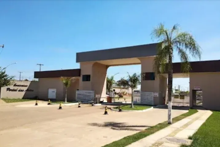 Lote 15X30 no Condomínio Portal das Artes