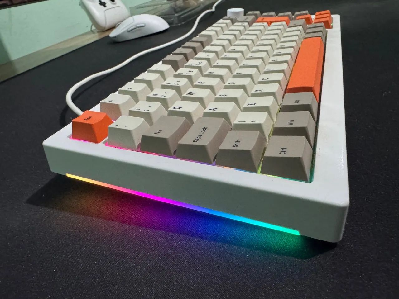 Teclado mecânico Akko 5075 Abnt2 - Foto 3