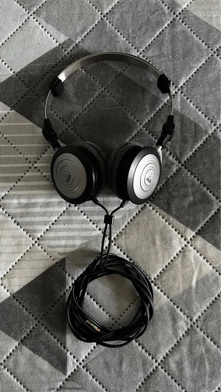 Fone de ouvido AKG K414p