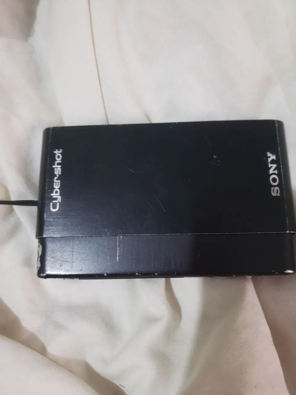 Câmera sony digital.  (Leia o anúncio).