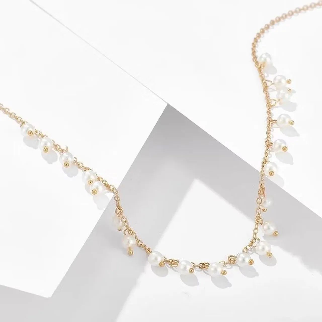 Colar mini pérolas dourado folheado a ouro 24k - Foto 3