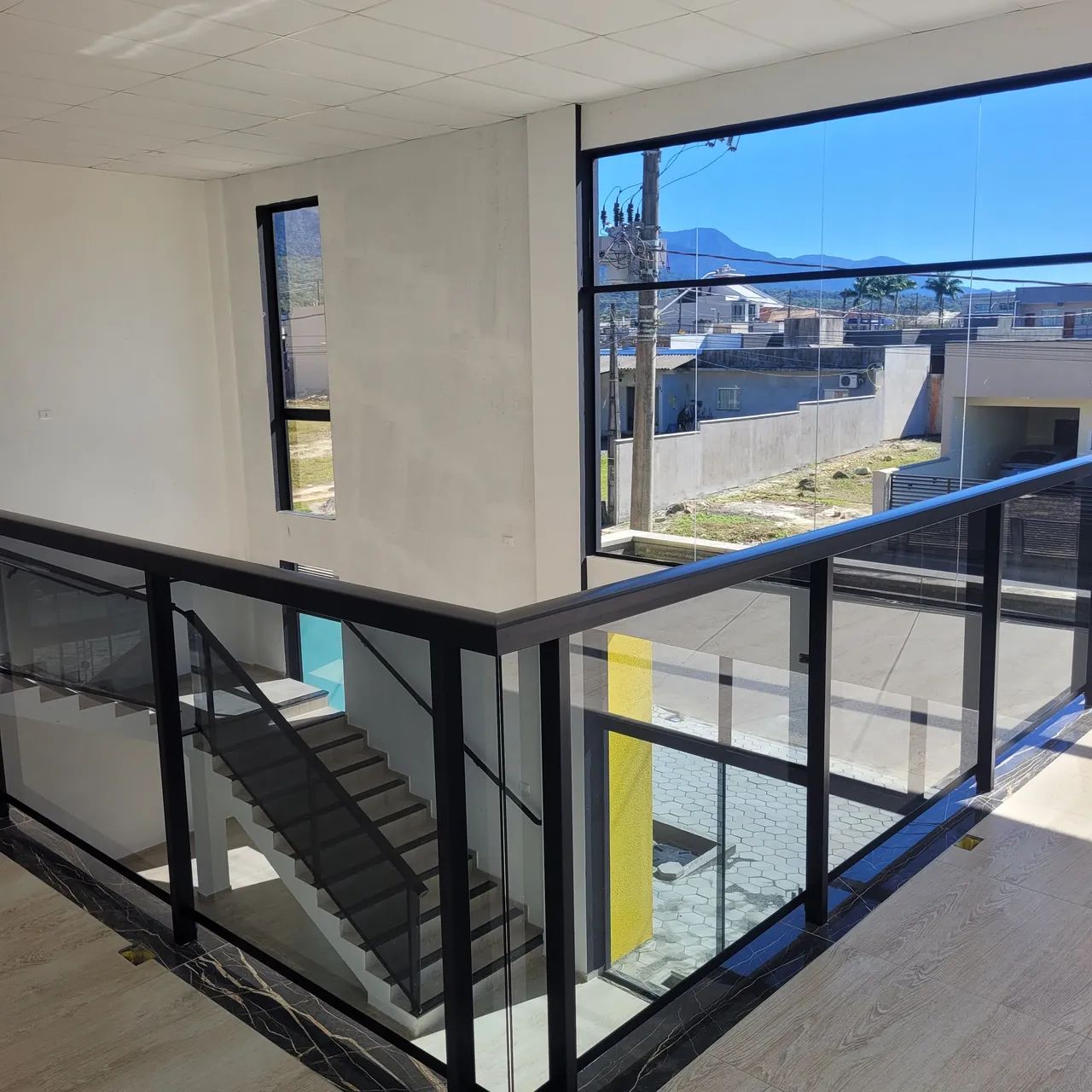 ALUGA-SE IMÓVEL COMERCIAL GARUVA CENTRO - Foto 4