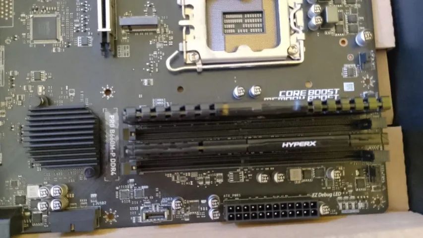 MSI PRO B660M-P DDR4 ProSeries Motherboard + 24GB RAM64317905318403122