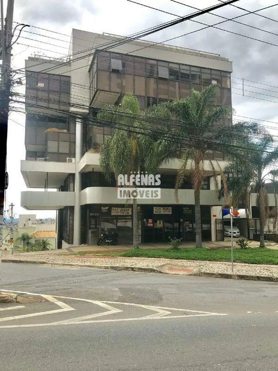 Loja para aluguel no Bairro Santa Lúcia