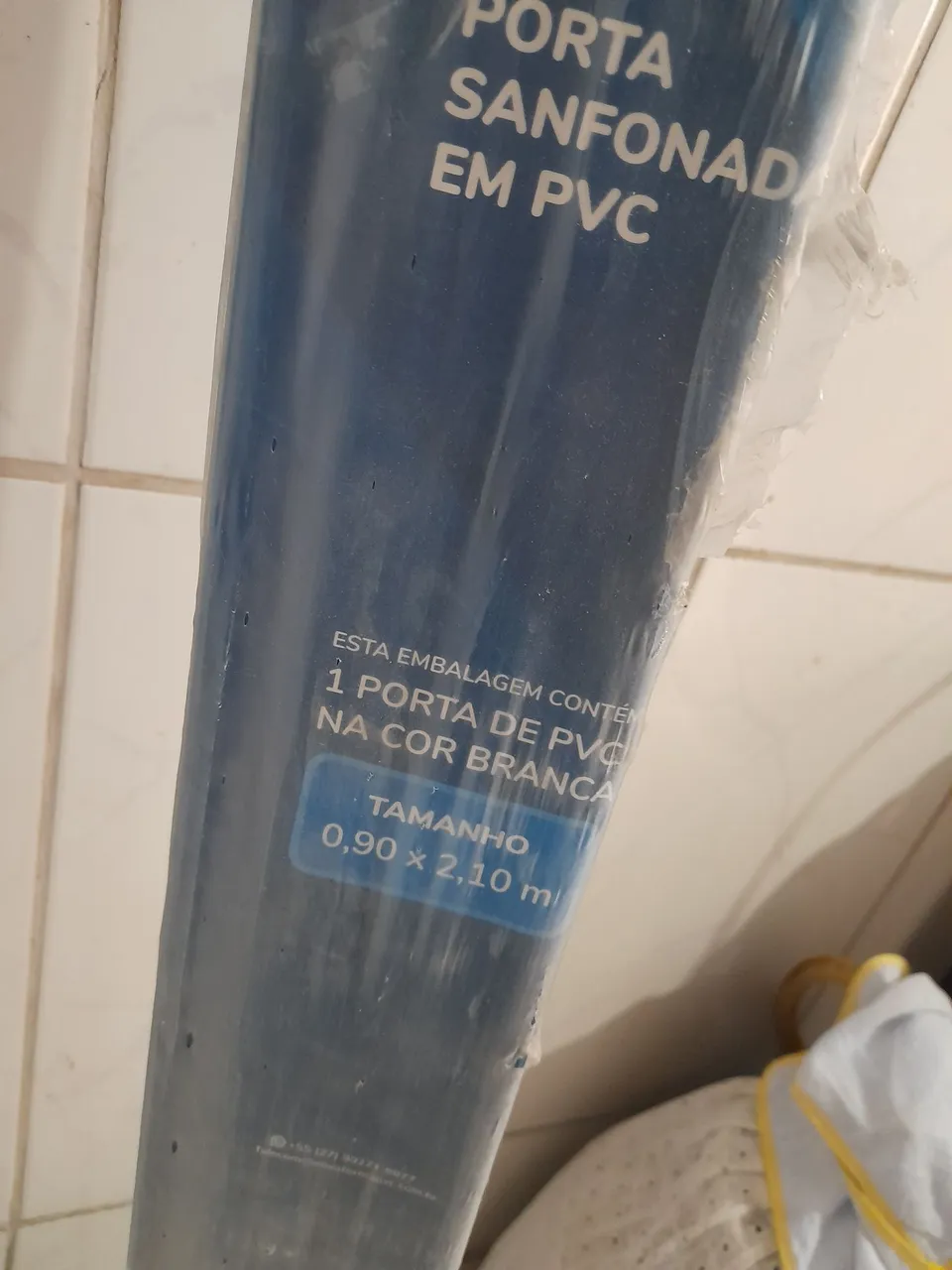 Porta Sanfonada em PVC Branca - 0,90 x 2,10m