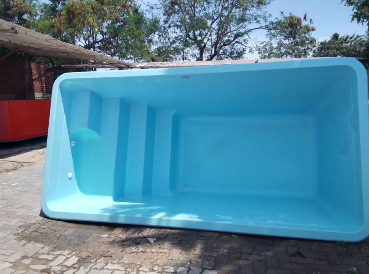Piscina de fibra de 4 mts para seu lazer! R$ 9.490 a vista ou no cartão com juros da op - Foto 6