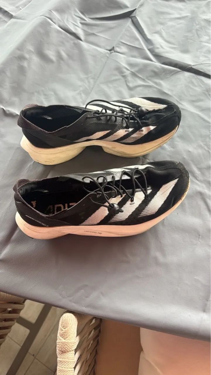 Tênis Adidas Adizero Pro  3 - Performance e Conforto - Foto 3