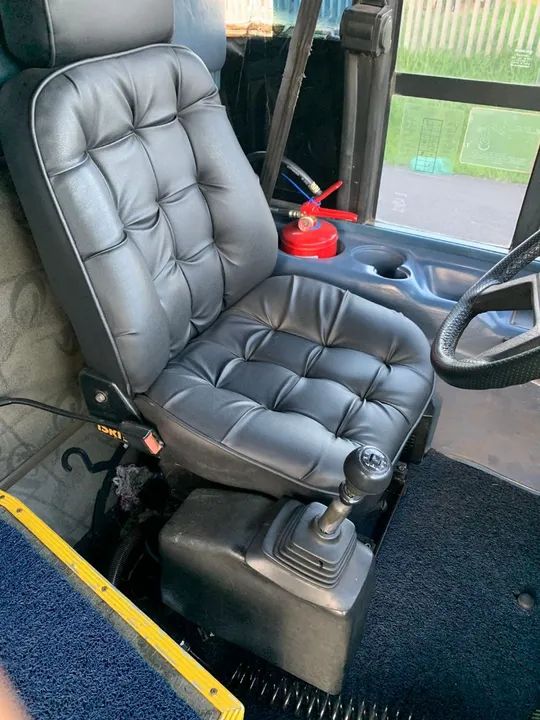 Ônibus Turismo -  Ar Condicionado - Foto 10