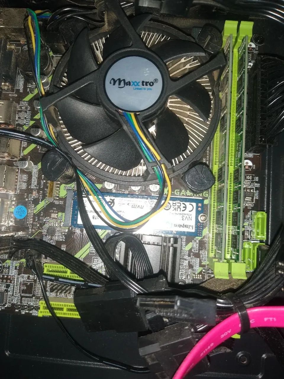 i5 3570, 16gb ram, SSD 240gb, placa h61, monitor de 21.5" + teclado e mouse - Foto 2