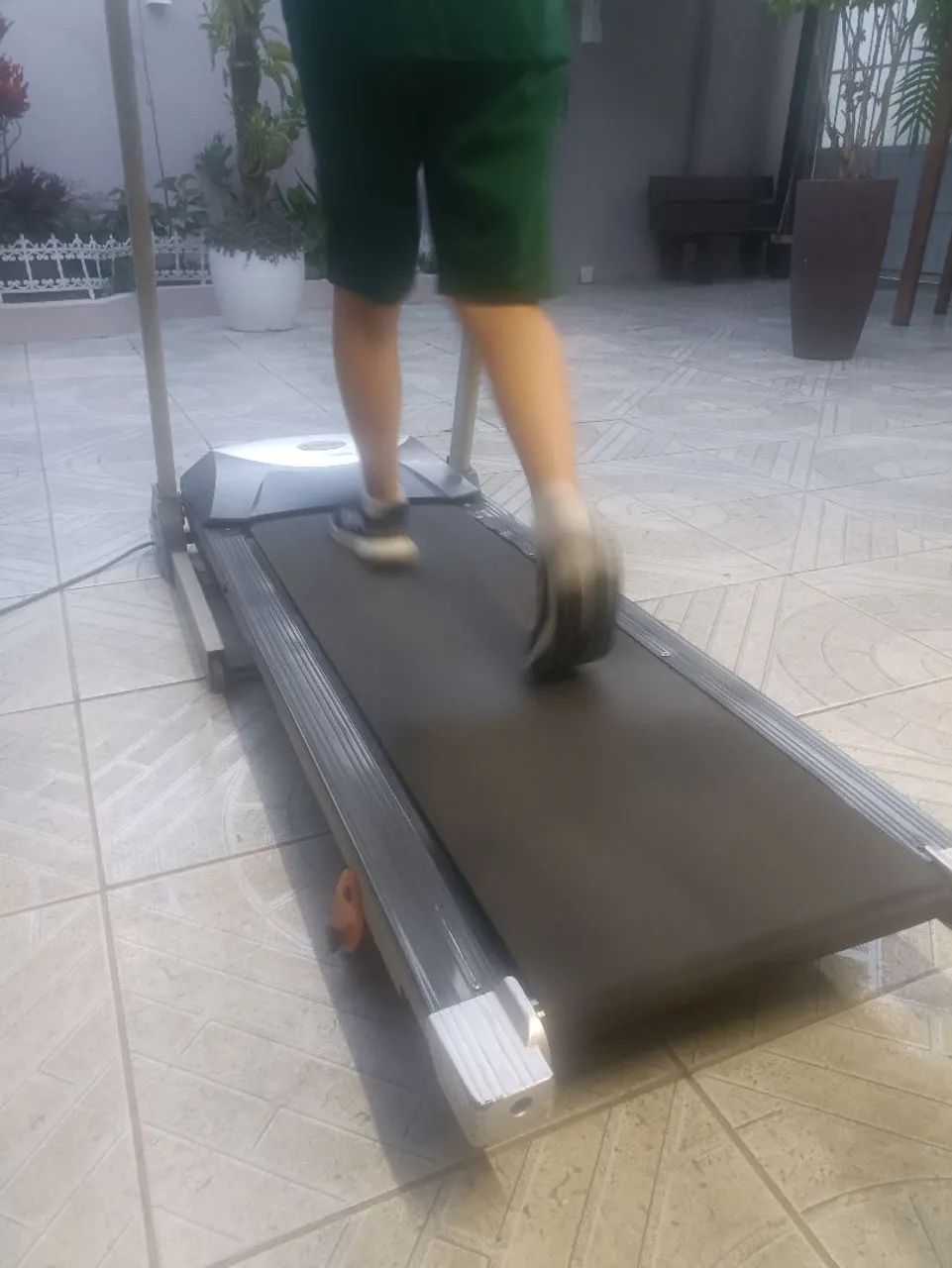 Esteira Ergométrica Usada - Foto 6