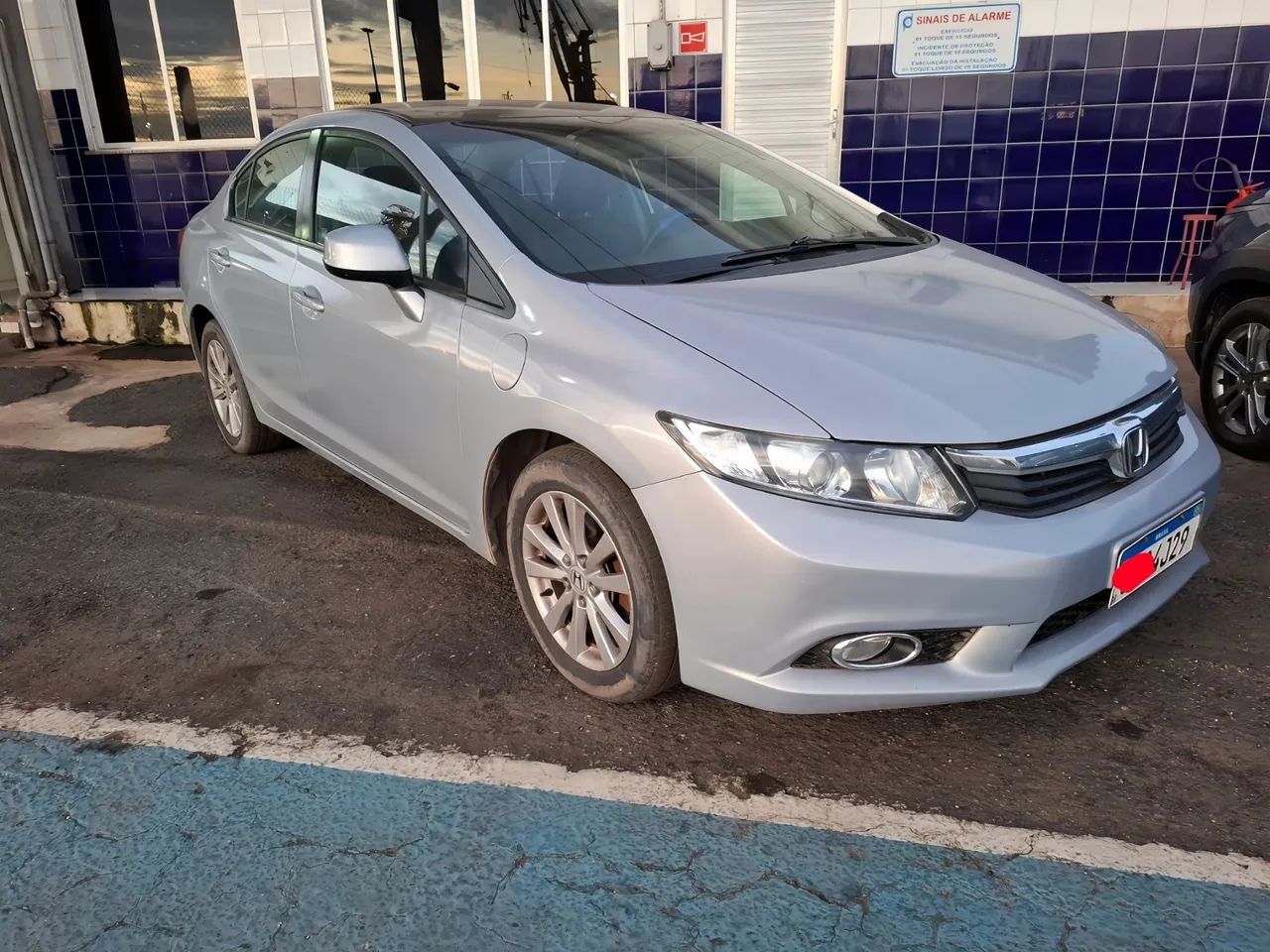 Vendo Honda CIVIC LXS 1.8 Flex 2013 Impecável!  - Foto 2