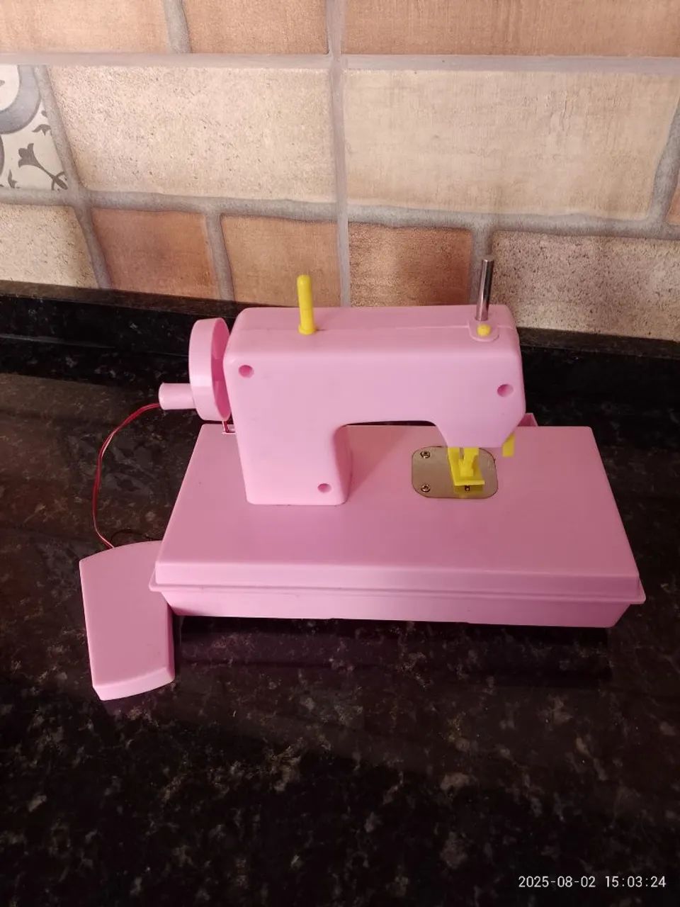 Máquina de costura infantil - Anos 80 - Foto 3