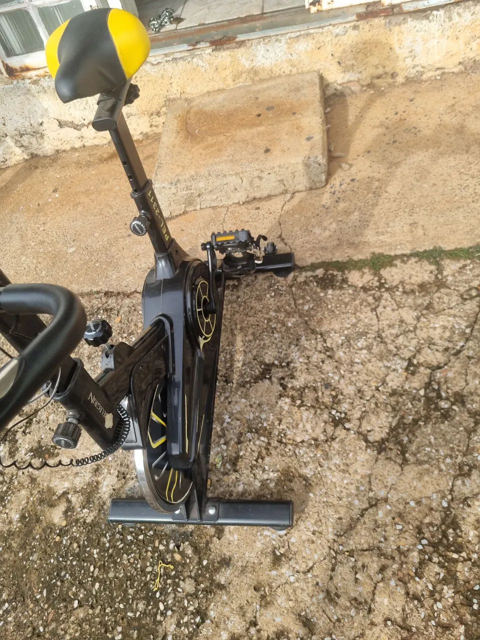 Bicicleta ergometrica spinning. - Foto 2