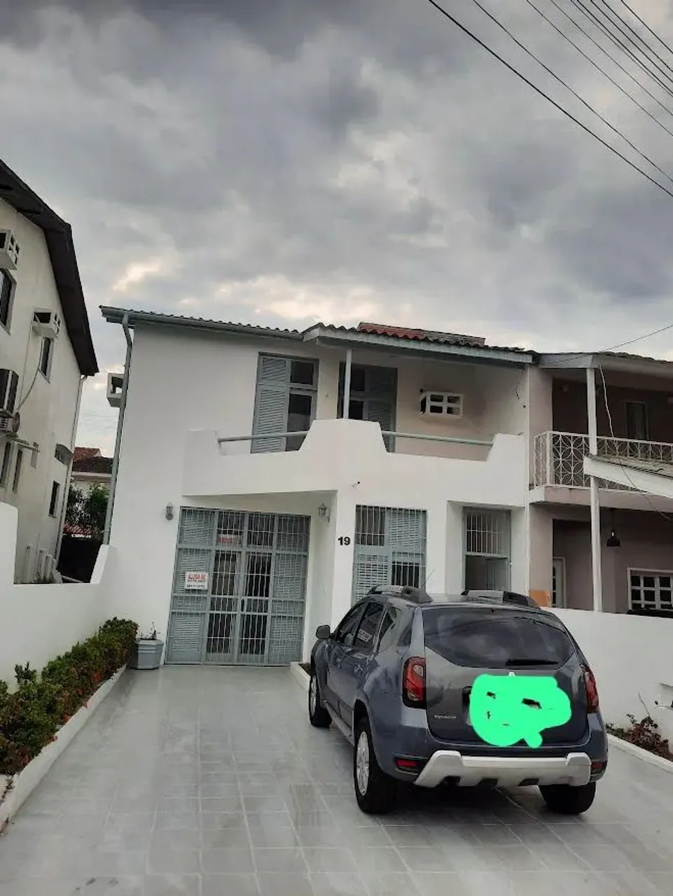 VENDA/LOCAÇÃO  CASA DUPLEX NO CONDOMÍNIO ABRAHAM PAZUELLO