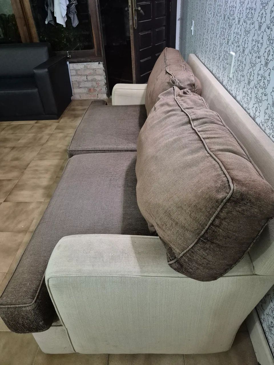 2-Meter Sofa65580434650498121