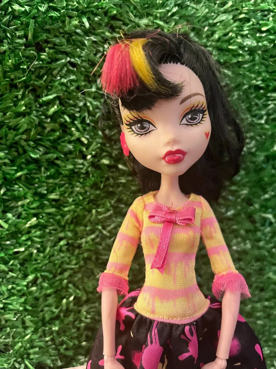 Boneca Monster High Draculaura Art Class - Foto 6
