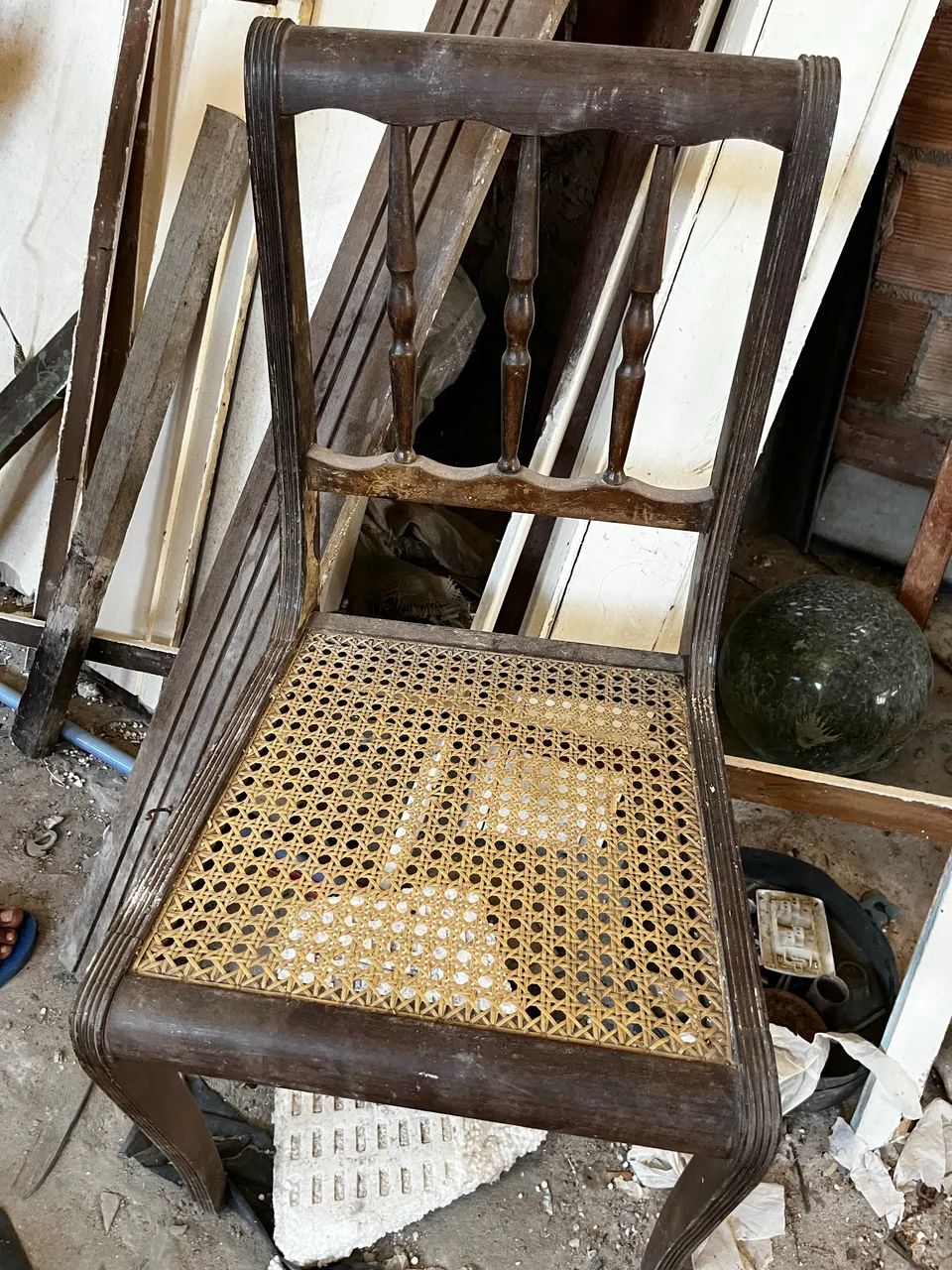 Cadeira Antiga / Raridade  - Foto 2