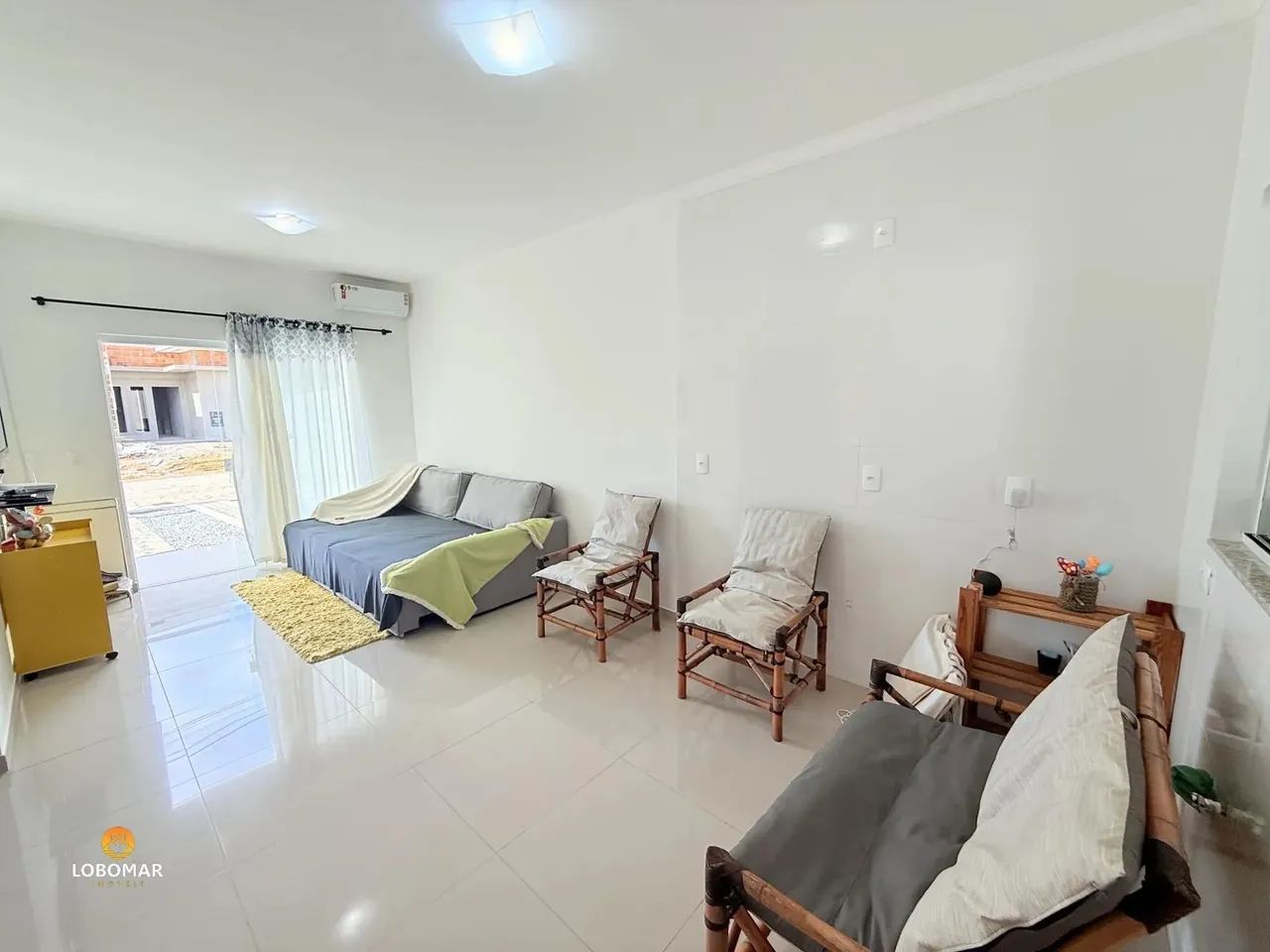 Casa em rua calçada à venda, na praia de Itajuba em Barra Velha/SC! - Foto 3