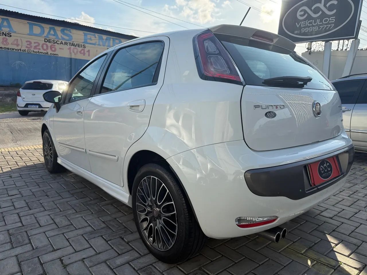 Fiat Punto Sporting 2013 único dono - Foto 4